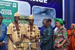 Oguntoye Twin Brothers