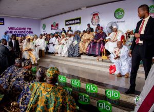 Ojude Oba, glo