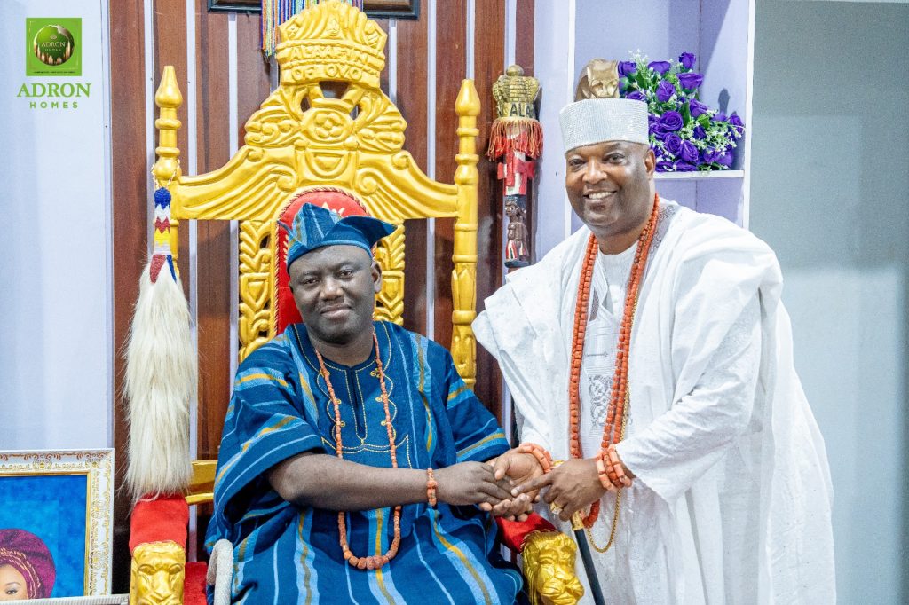 Oyo Palace